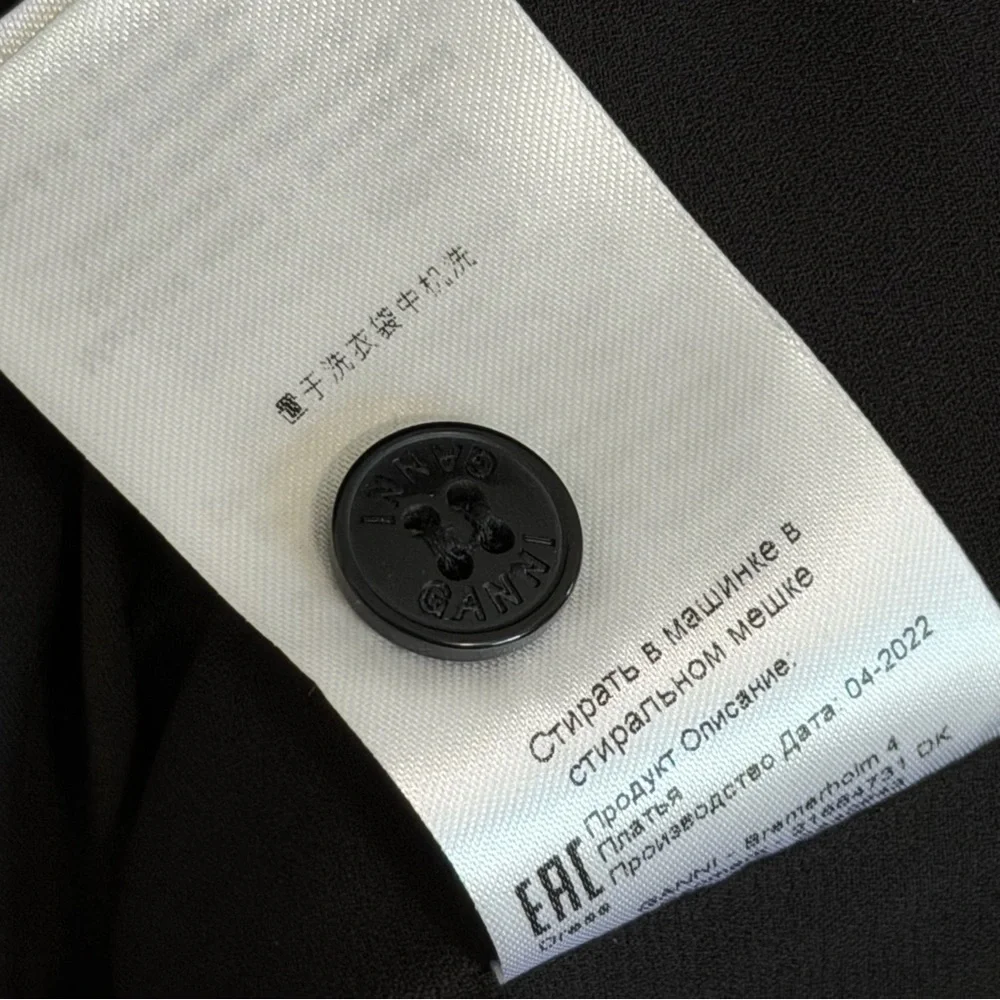Ganni Black‎ Crinkled Georgette Smocked Midi Dress Size Large EU 40 Puff Sleeve